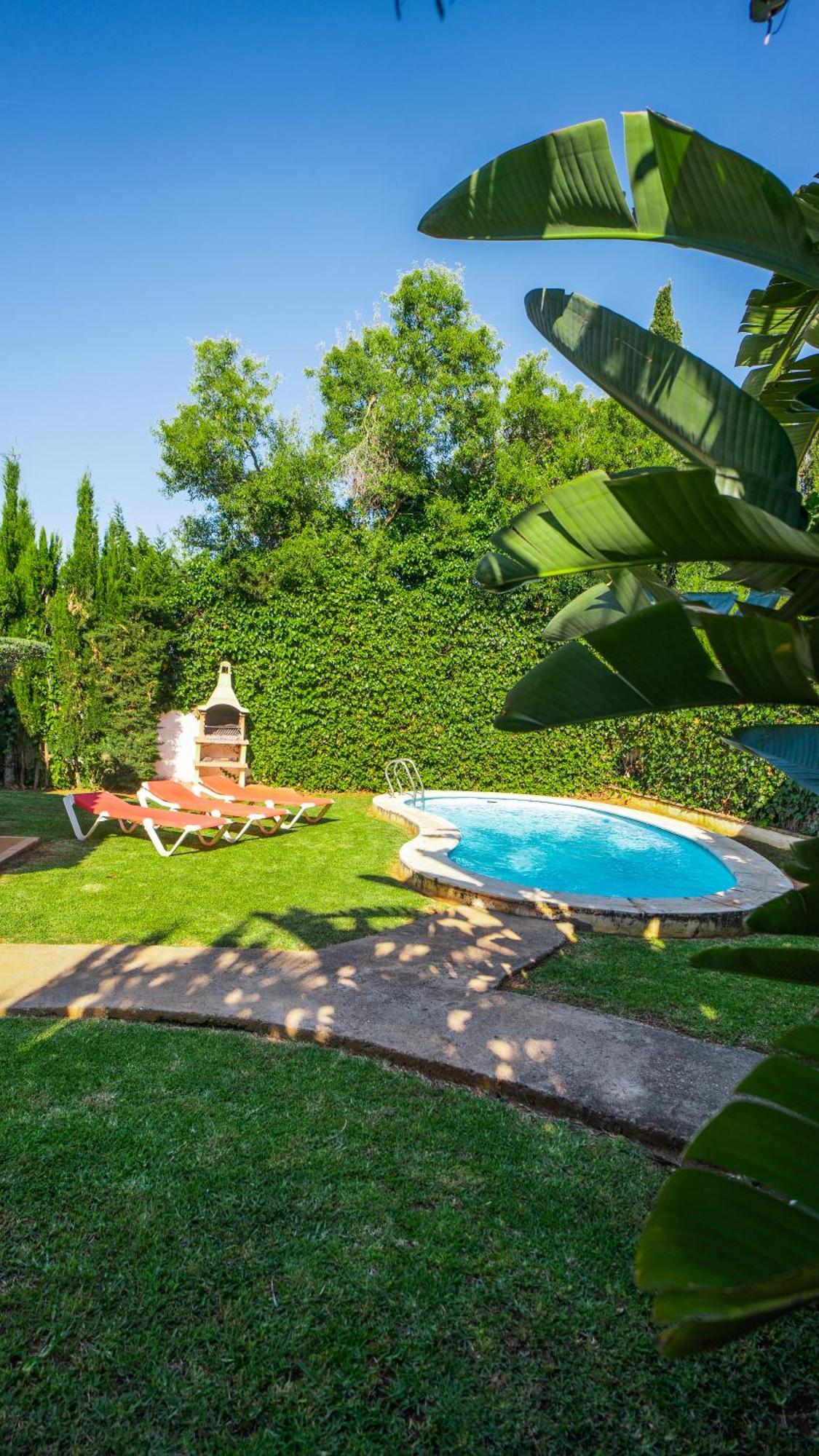 Villa Araucaria By Fontanilla Del Mar Holidays Rentals Кадис Экстерьер фото
